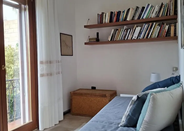 House With The Terrace And The Garden Apartman *